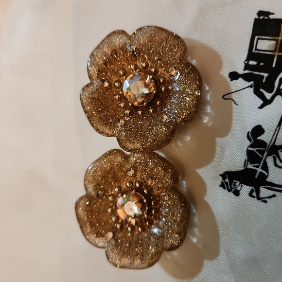 Earrings - Picture 3 of 7